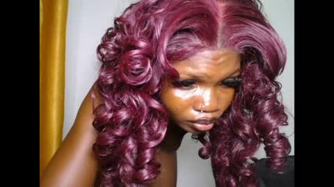 seductive_sugar247 online show from May 12, 4:59 pm