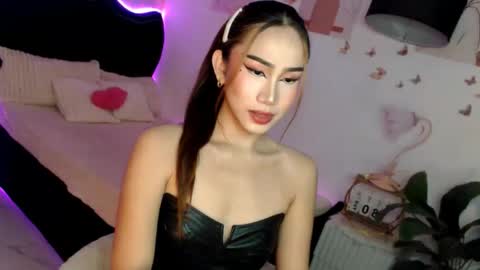 Vanessa online show from April 7, 5:24 pm