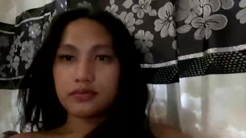 Snapshot of seductivecock69_cassie chatting on September 15, 5:51 am seductivecock69_cassie online show from September 15, 5:51 am