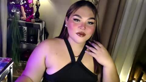 Its me Jazzi online show from June 28, 6:14 pm
