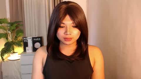 Deluxe online show from February 7, 5:00 am