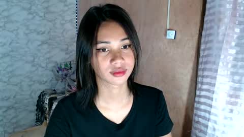 Snapshot of seductivepinoy_xx chatting on June 24, 7:40 am seductivepinoy_xx online show from June 24, 7:40 am