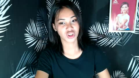 Snapshot of seductivepinoy_xx chatting on June 29, 11:21 am seductivepinoy_xx online show from June 29, 11:21 am