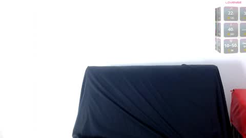 Snapshot of seductivespellvagina80 chatting on May 25, 6:08 am Estefany online show from May 25, 6:08 am