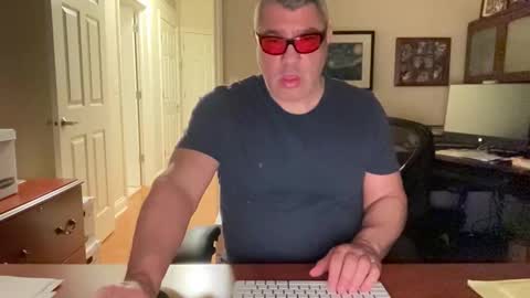 Sub4Mistress online show from April 18, 3:32 am