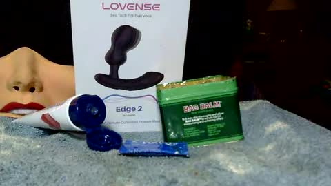 Snapshot of seeus24 chatting on February 18, 11:08 pm seeus24 online show from February 18, 11:08 pm