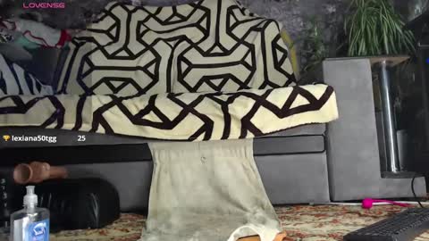 Angie online show from February 2, 3:07 pm