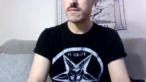 Snapshot of seitans_curse666 chatting on April 28, 6:18 am seitans curse666 online show from April 28, 6:18 am