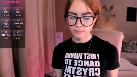 selectrra online show from November 26, 7:26 pm