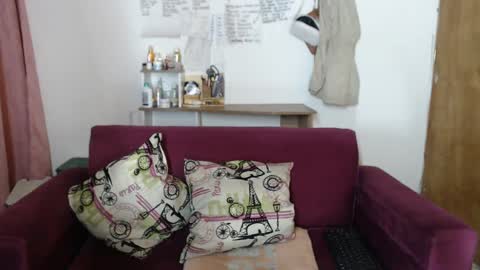 seleena_01 online show from December 7, 2:09 am