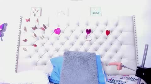 Snapshot of selena_beautyy chatting on February 27, 6:52 pm selena_beautyy online show from February 27, 6:52 pm