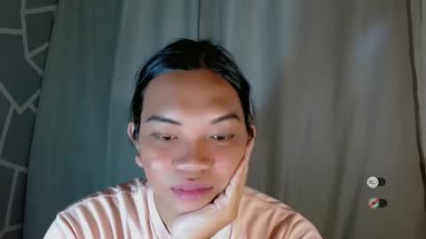 Snapshot of selena_fuckdoll chatting on February 3, 4:21 am Selena online show from February 3, 4:21 am