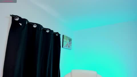 selenastonne online show from April 14, 6:36 pm