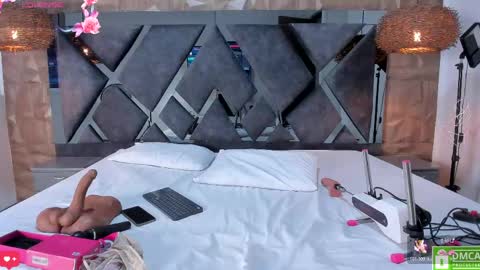 Snapshot of selene__lopez_ chatting on April 26, 7:55 pm selene__lopez_ online show from April 26, 7:55 pm