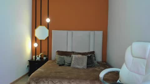 Karol. online show from September 19, 8:20 pm