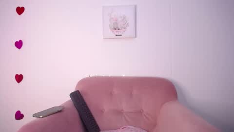 Snapshot of selene_swee chatting on May 19, 9:21 pm selene_swee online show from May 19, 9:21 pm