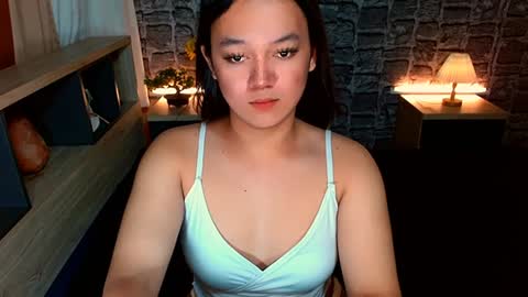 Snapshot of selenesantiago chatting on December 17, 2:11 pm joan online show from December 17, 2:11 pm