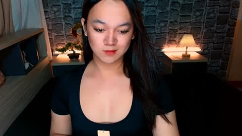 Snapshot of selenesantiago chatting on December 19, 2:46 pm joan online show from December 19, 2:46 pm