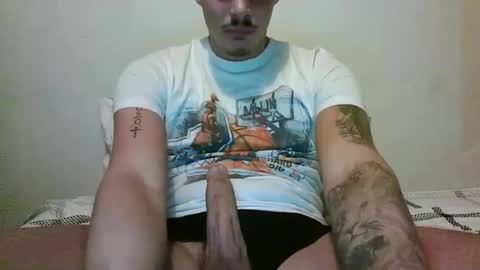 Snapshot of selfsklover chatting on January 26, 10:02 pm OF Selfloverr1 online show from January 26, 10:02 pm