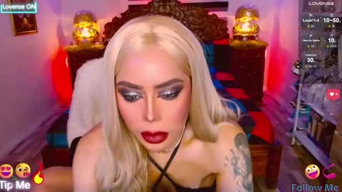 Snapshot of selina_diorxxx chatting on October 18, 5:54 am Will You Be My CumDumpster in Real  Drink My Milk online show from October 18, 5:54 am