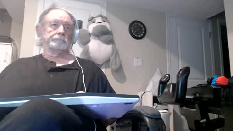 Snapshot of selkie2s chatting on July 7, 1:41 am selkie2s online show from July 7, 1:41 am