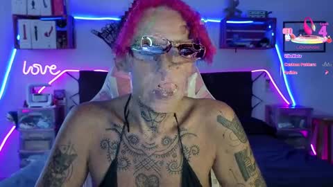 Selvaggia Del Caribe online show from October 7, 4:26 pm