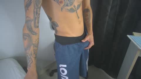 sem_alas online show from February 20, 10:59 pm