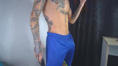 sem_alas online show from February 15, 7:54 pm