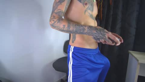 sem_alas online show from April 1, 12:22 am