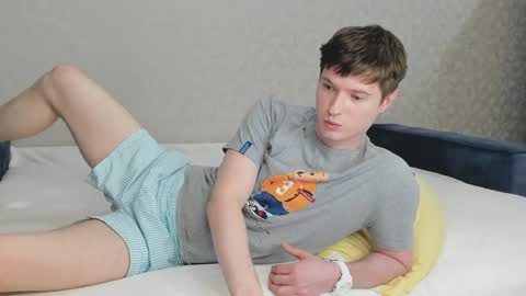 Snapshot of semyonone chatting on June 4, 6:36 pm Semyon online show from June 4, 6:36 pm
