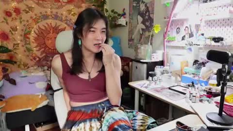 Snapshot of sen_and_sin chatting on July 10, 12:26 am Sen online show from July 10, 12:26 am