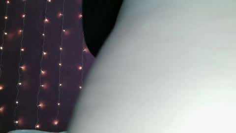 Snapshot of send_me chatting on April 22, 7:22 am send me online show from April 22, 7:22 am