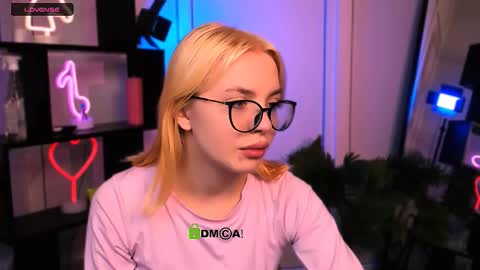 Sendi online show from December 17, 12:33 pm