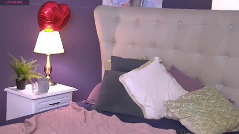 Seni bigtits bigboobs hard tits new anal ass hardcore bigass boobs bounce extreme online show from March 9, 7:07 pm