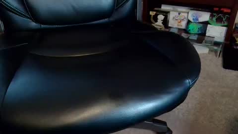 Snapshot of senorgrower chatting on October 14, 2:40 pm Mr. Watch Me Grow online show from October 14, 2:40 pm