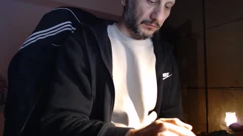 senorneby online show from February 23, 5:21 pm