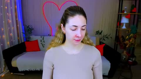 Snapshot of sensitiveheartt chatting on April 30, 11:16 am sensitiveheartt online show from April 30, 11:16 am
