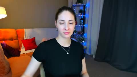 Snapshot of sensitiveheartt chatting on May 16, 7:56 pm sensitiveheartt online show from May 16, 7:56 pm