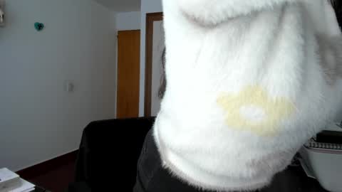 Snapshot of sensual__lady chatting on April 8, 5:46 pm Samantha - online show from April 8, 5:46 pm