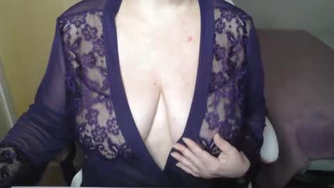 CRIS  online show from October 18, 8:26 am
