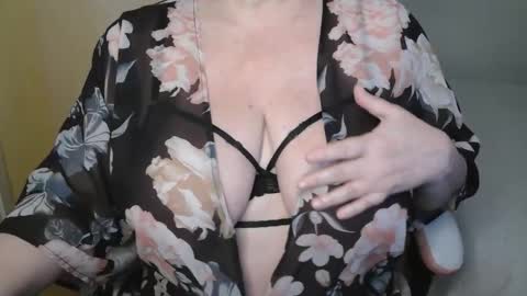 CRIS  online show from April 27, 8:45 am