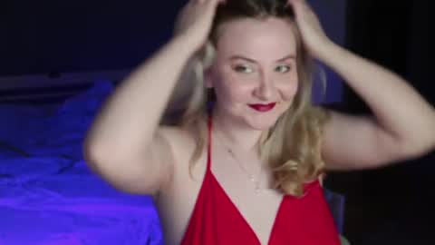Ilona online show from June 15, 12:13 am