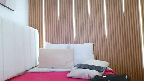 Sensual Kim77 online show from March 26, 1:17 pm