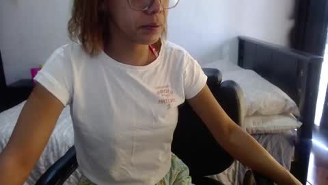 Snapshot of sensual_natalie chatting on May 29, 2:37 pm sensual_natalie online show from May 29, 2:37 pm