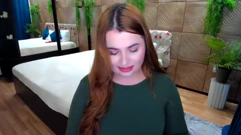 Snapshot of sensualcharisma chatting on June 3, 4:45 pm Becca online show from June 3, 4:45 pm