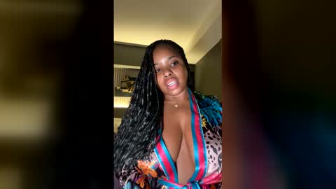 sensualprima online show from May 22, 7:15 am
