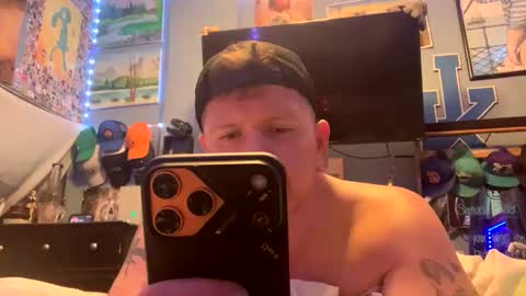 sensualsamuel69 online show from April 3, 9:24 pm
