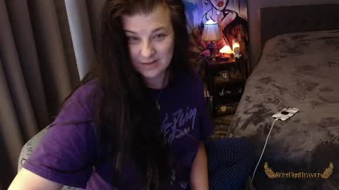 Snapshot of sentfrmheaven chatting on April 27, 12:25 pm Tara online show from April 27, 12:25 pm