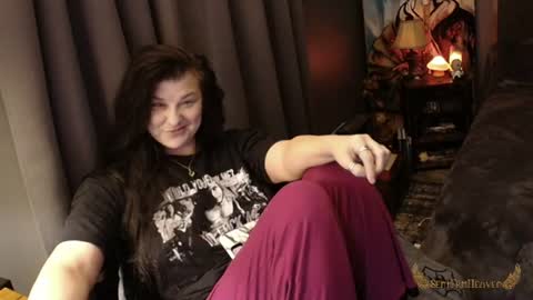 Snapshot of sentfrmheaven chatting on June 21, 12:19 pm Tara online show from June 21, 12:19 pm