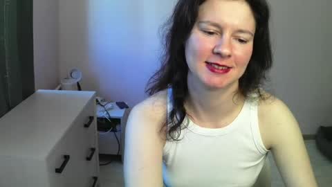 Snapshot of senxsual_tease chatting on May 8, 6:30 am senxsual_tease online show from May 8, 6:30 am